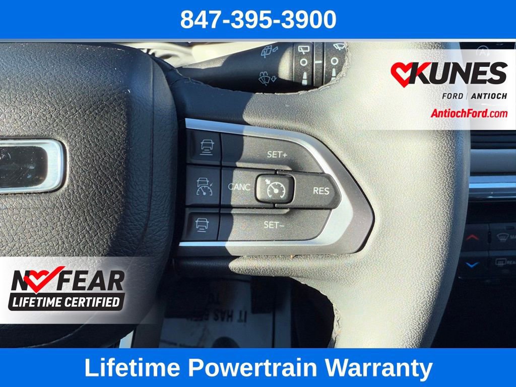 Used 2024 Jeep Compass Limited image 35