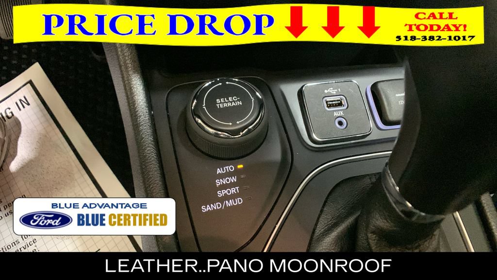 Used 2022 Jeep Cherokee Latitude w/ Sun & Sound Group AWD/4WD image 34