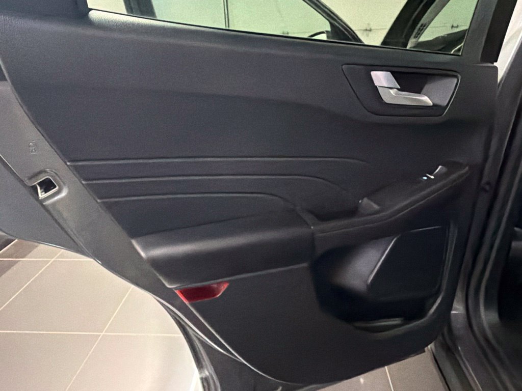 Certified 2021 Ford Escape SE AWD/4WD image 30