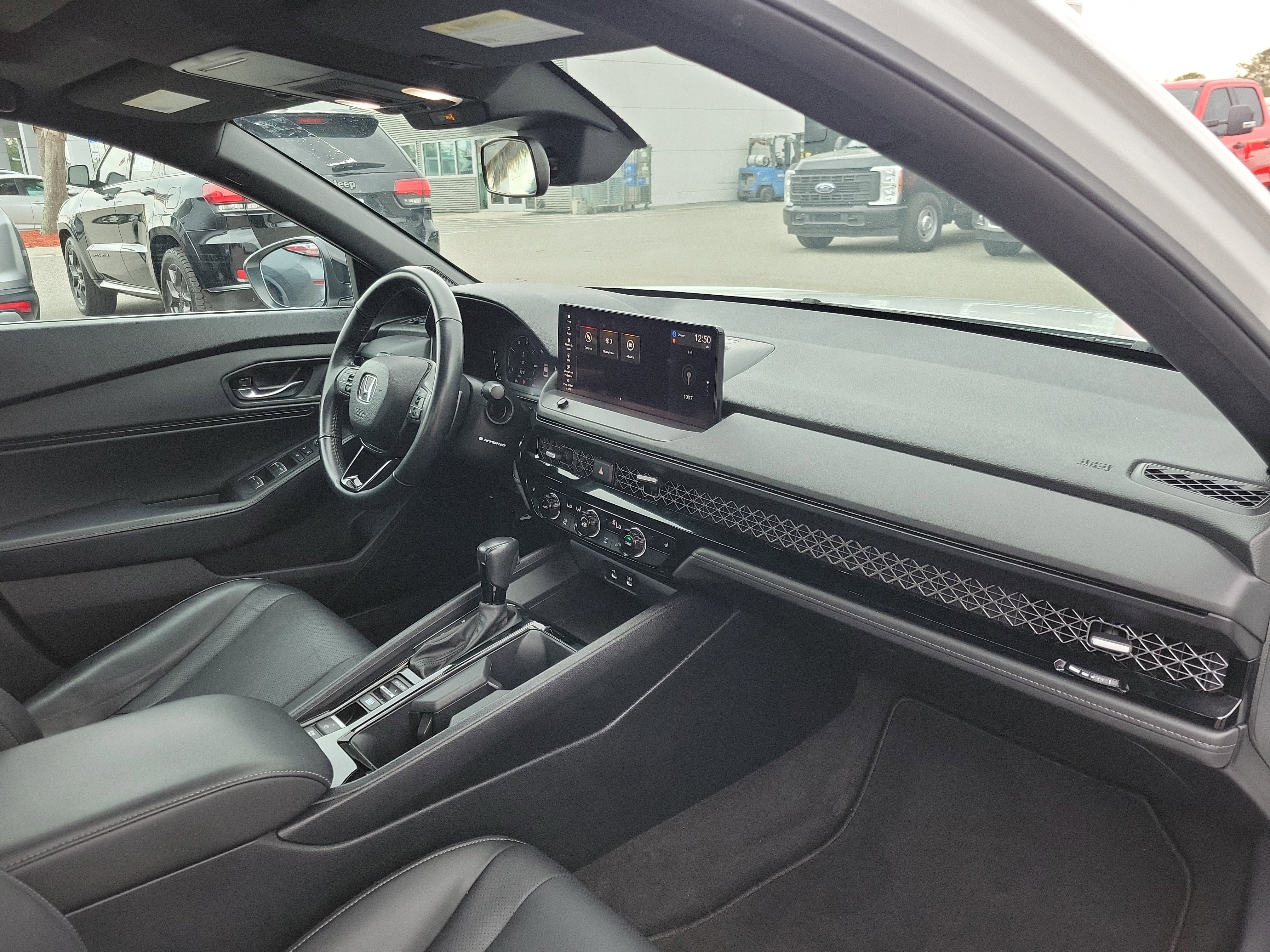 Used 2023 Honda Accord Sport image 28