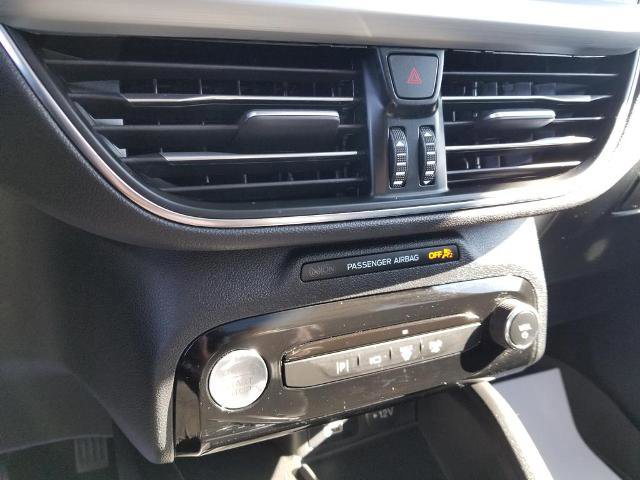 Certified 2025 Ford Escape Platinum w/ Premium Technology Package image 21