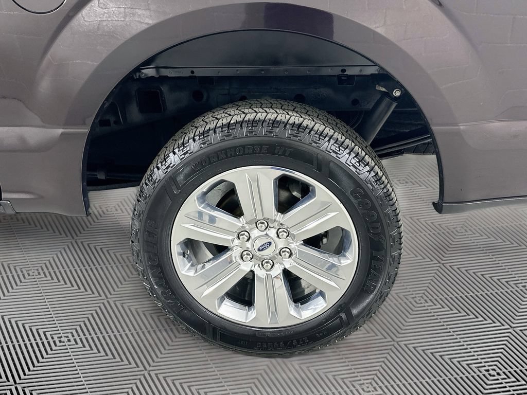 Certified 2019 Ford F150 XLT w/ Equipment Group 302A Luxury AWD/4WD image 29