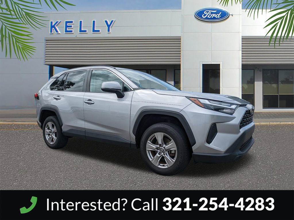 Used 2023 Toyota RAV4 XLE FWD image 4