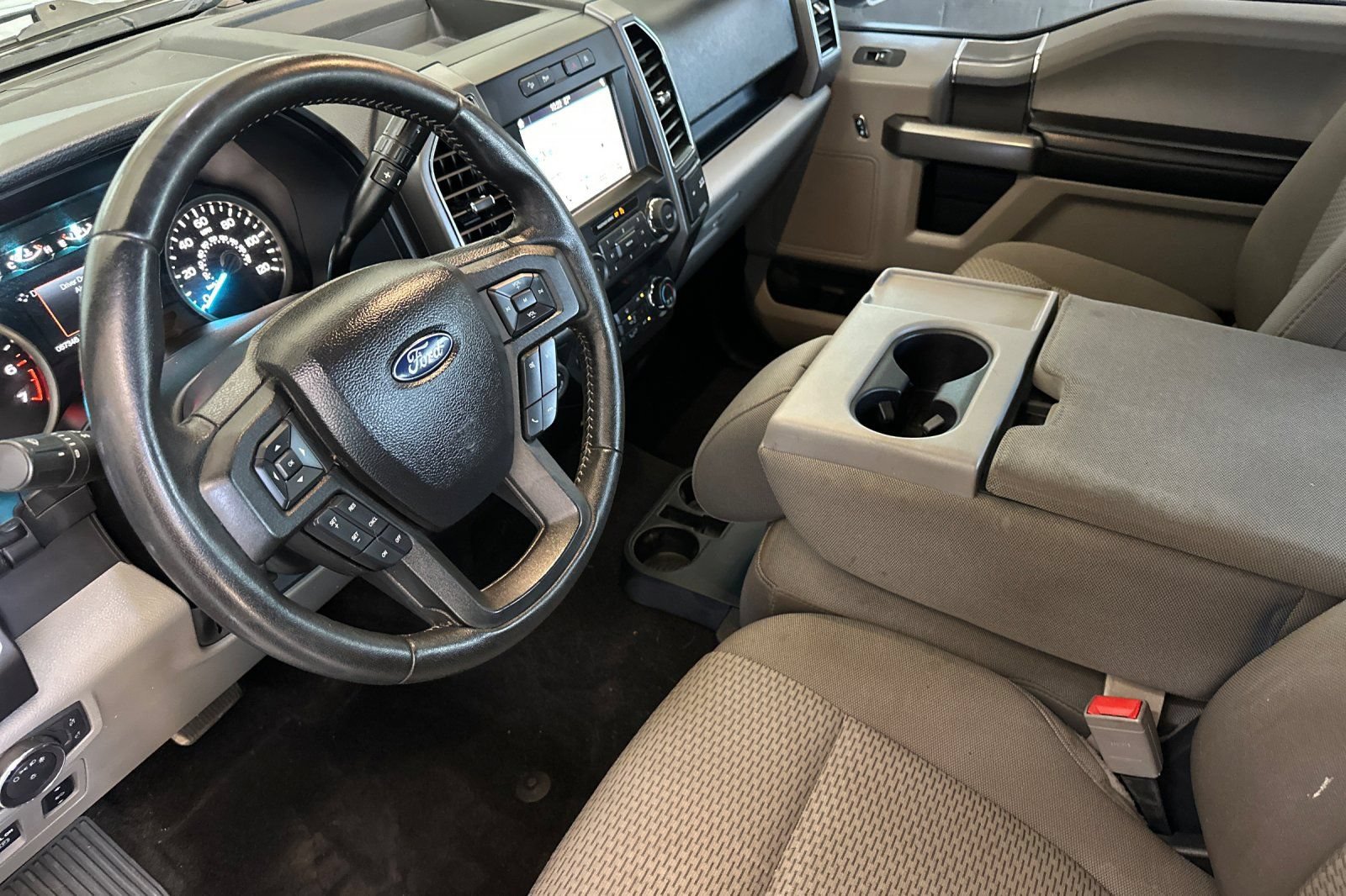 Certified 2019 Ford F150 XLT w/ Equipment Group 302A Luxury AWD/4WD image 9