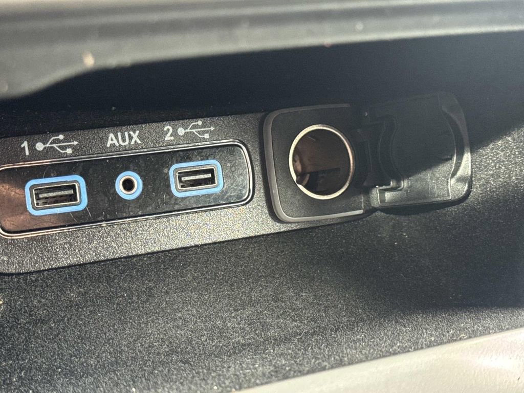 Used 2020 Jeep Grand Cherokee Laredo image 27