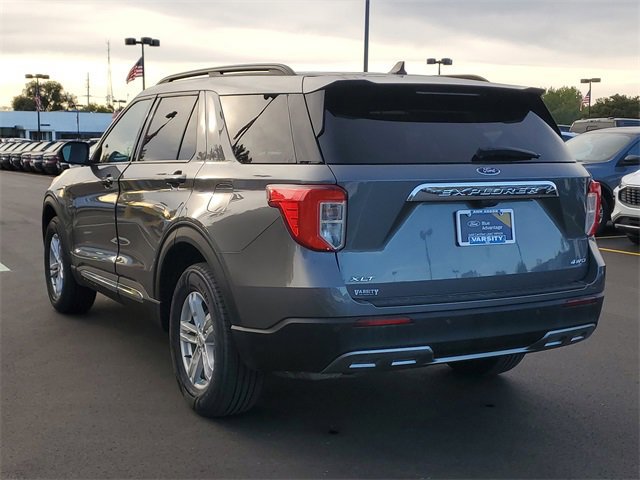 Certified 2022 Ford Explorer XLT w/ Equipment Group 202A image 2