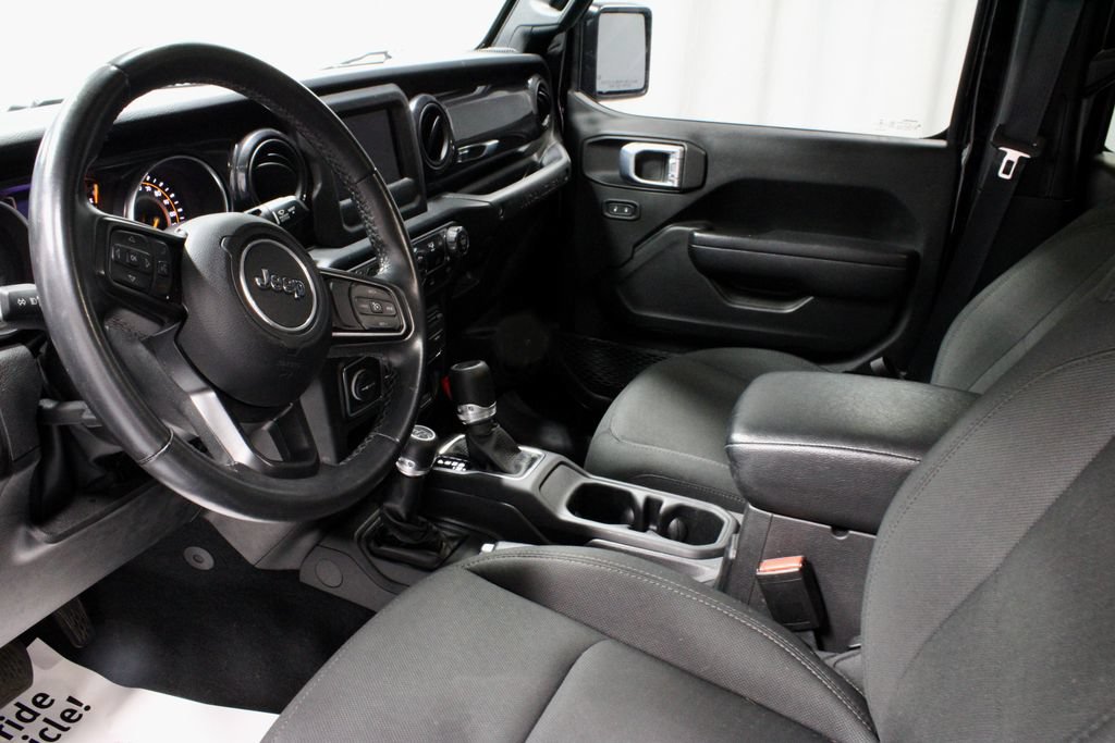 Used 2022 Jeep Wrangler Unlimited Sport AWD/4WD image 21
