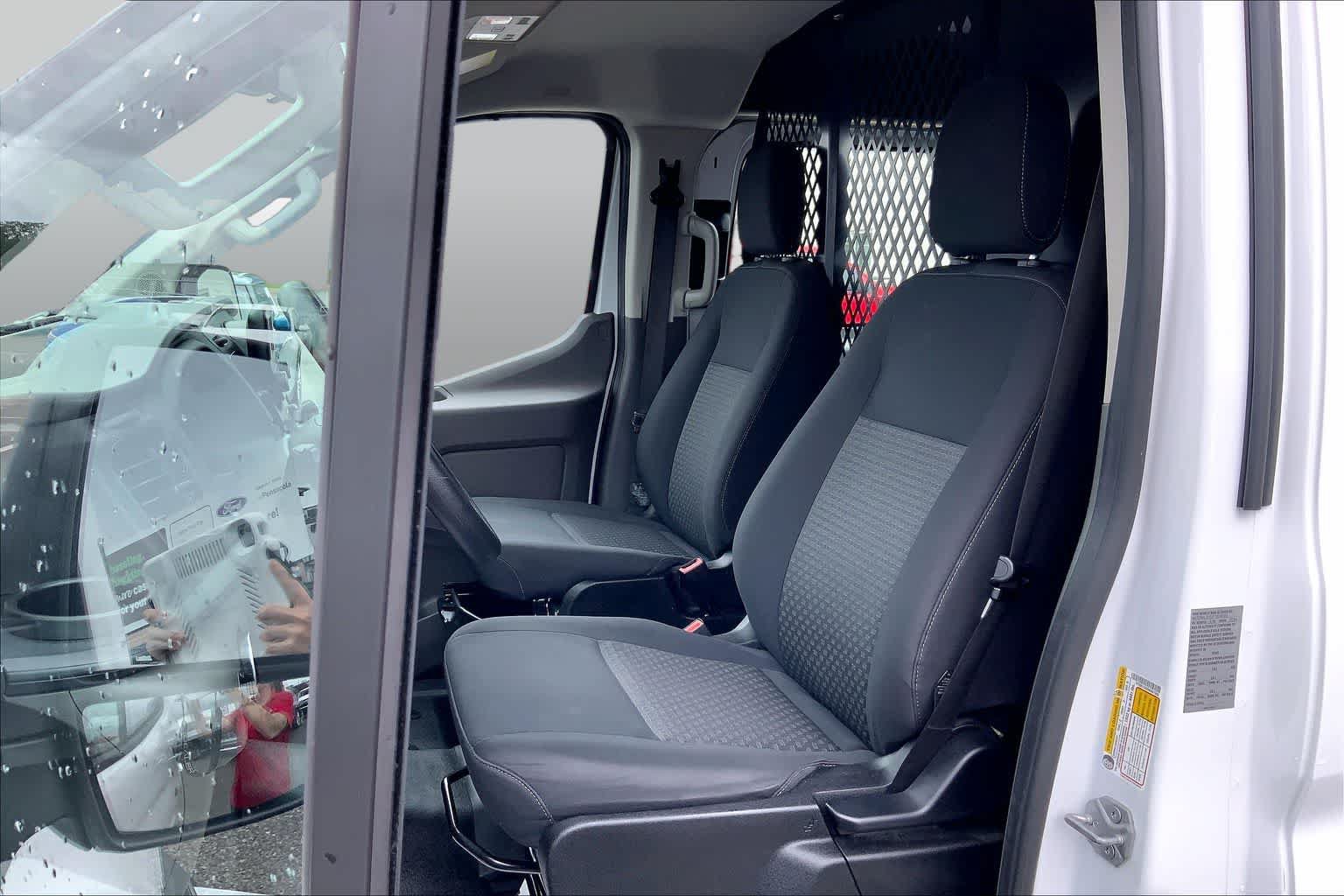 Certified 2024 Ford Transit 250 Low Roof w/ Exterior Upgrade Package RWD image 8
