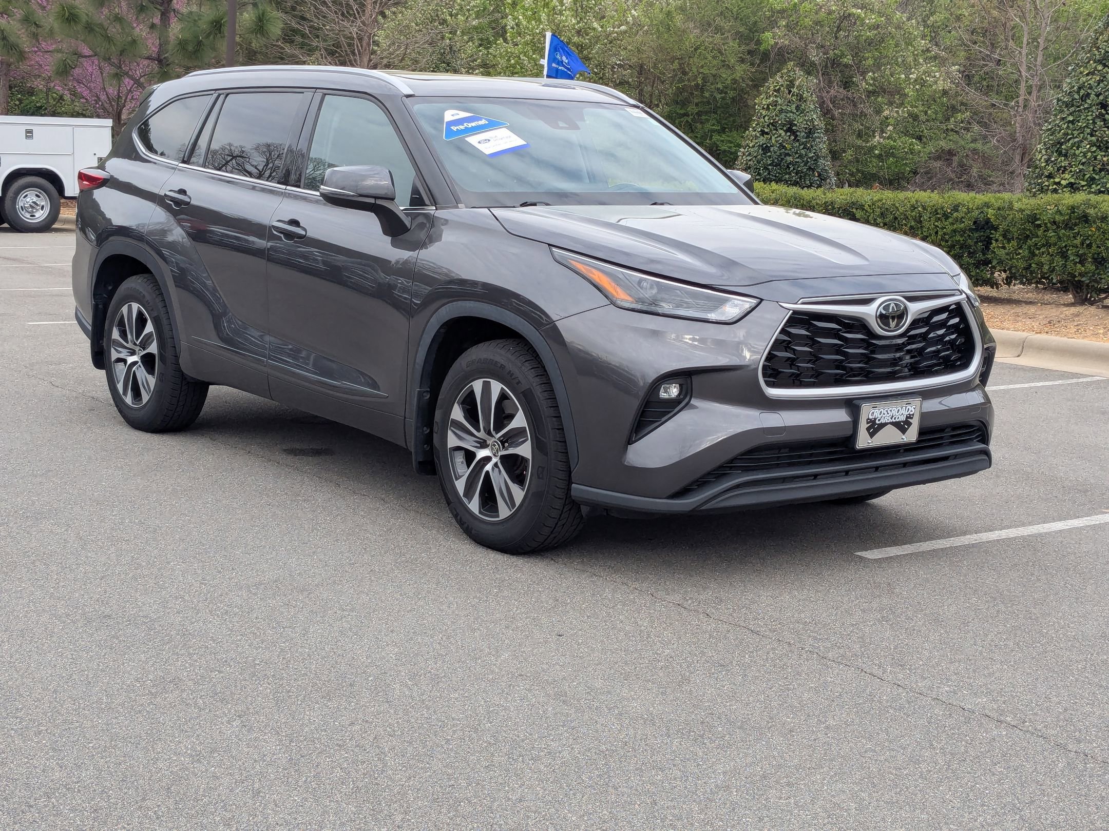 Used 2022 Toyota Highlander XLE