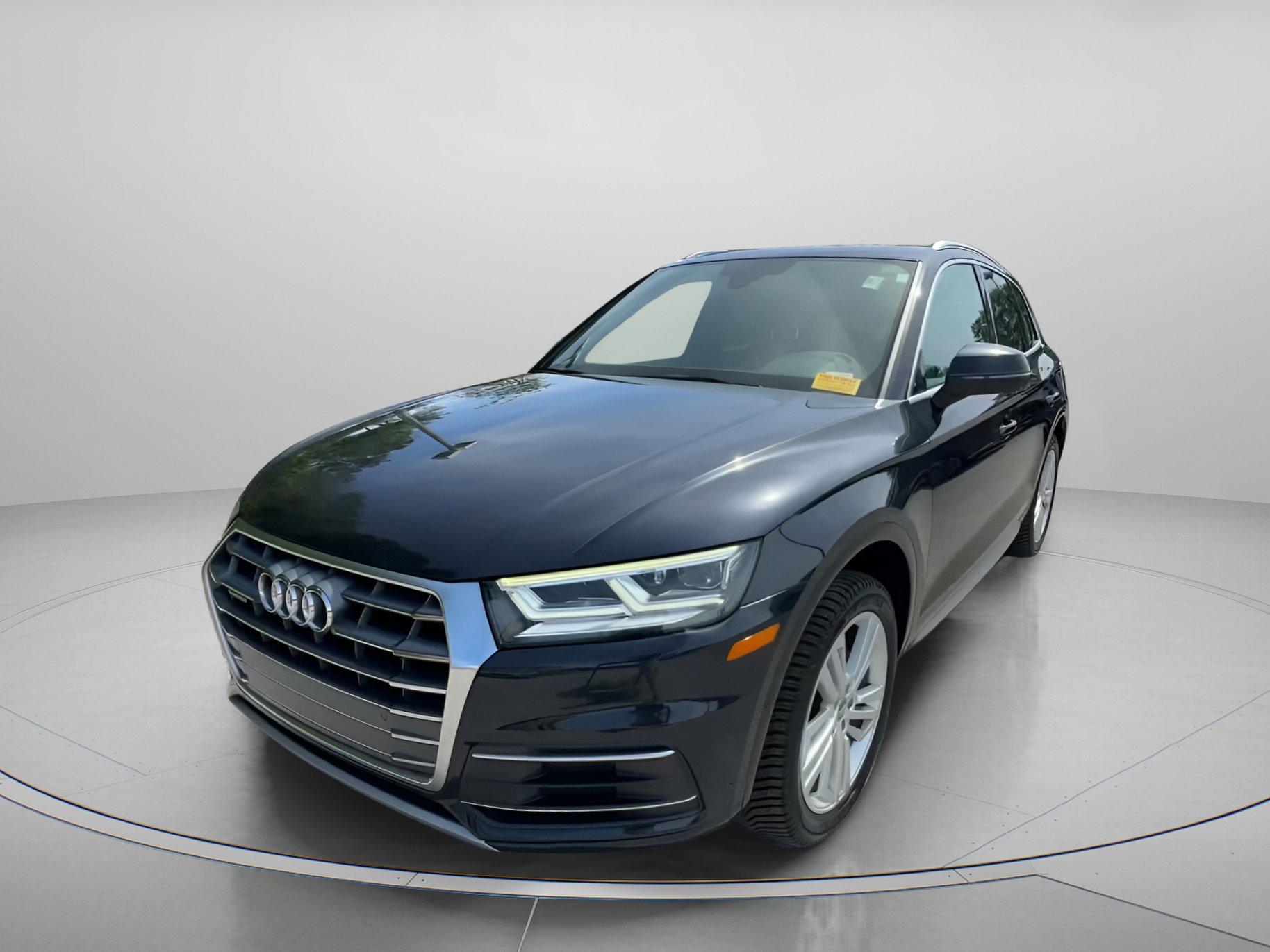 Used 2018 Audi Q5 2.0T Premium Plus w/ Premium Plus Package image 3