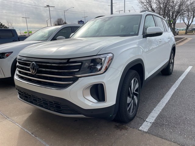 Used 2025 Volkswagen Atlas SE