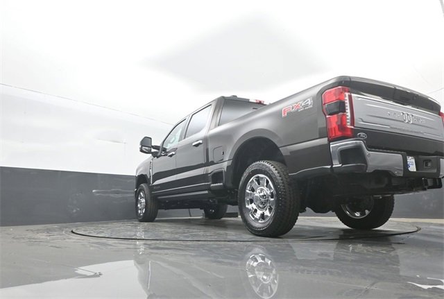 Certified 2025 Ford F350 King Ranch w/ Chrome Package image 37