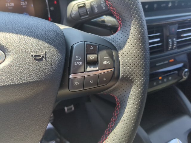 Certified 2024 Ford Escape ST-Line w/ Tech Pack #1 AWD/4WD image 19