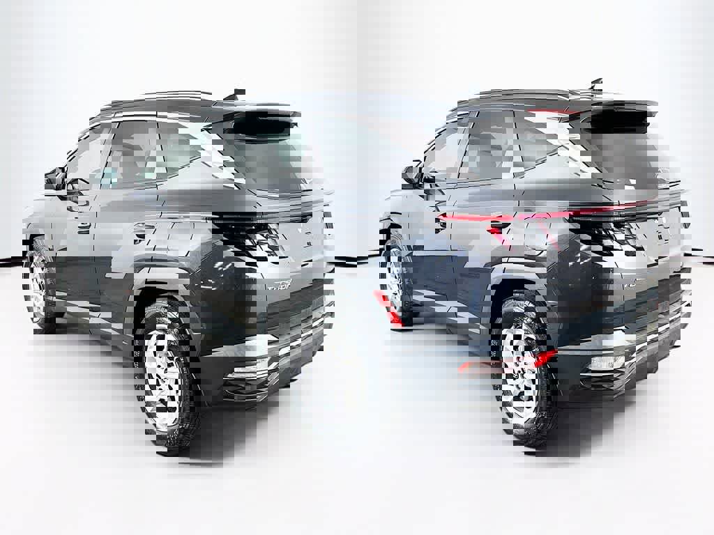 Used 2023 Hyundai Tucson SEL image 3