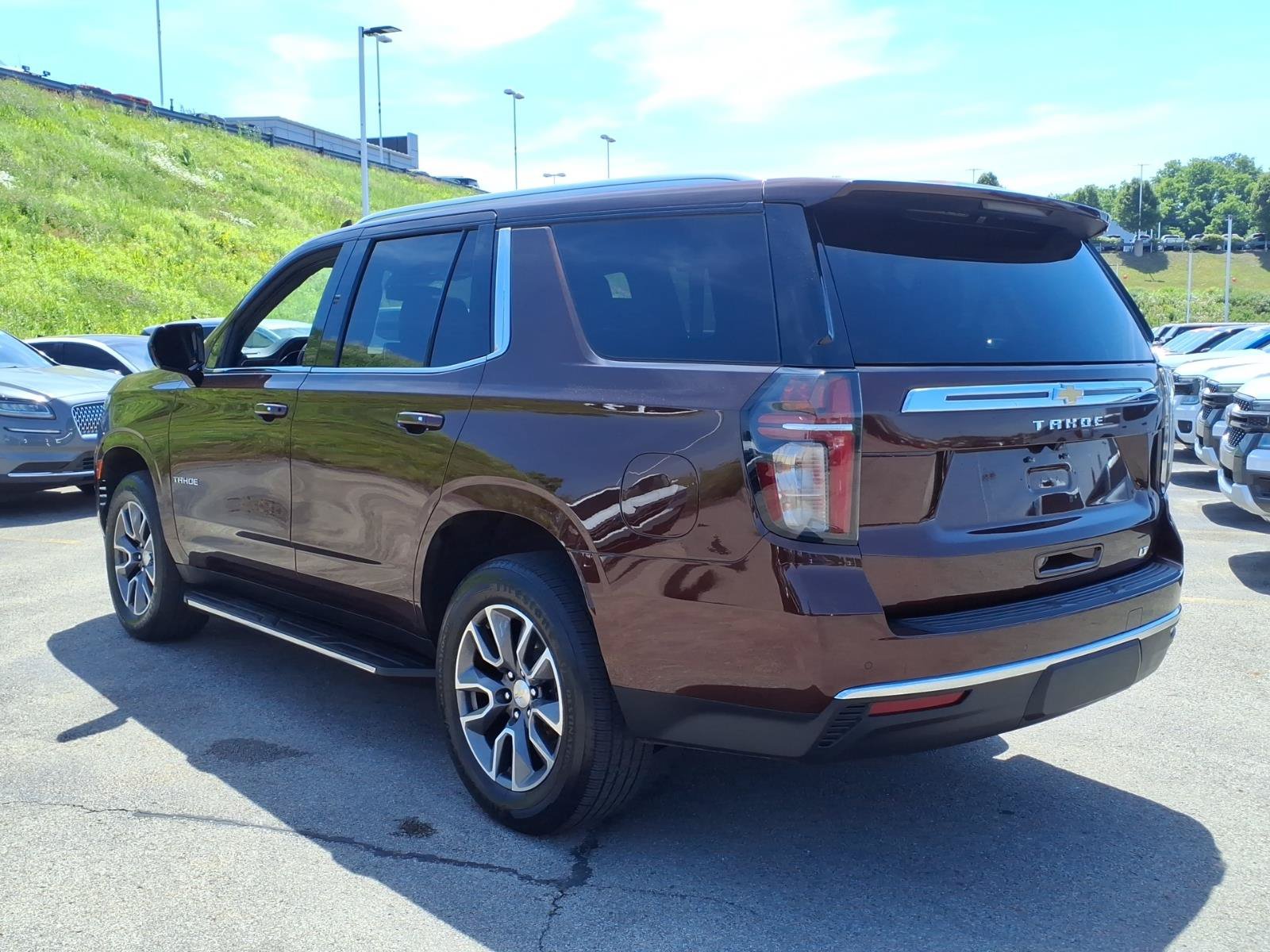 Used 2023 Chevrolet Tahoe LT AWD/4WD image 4