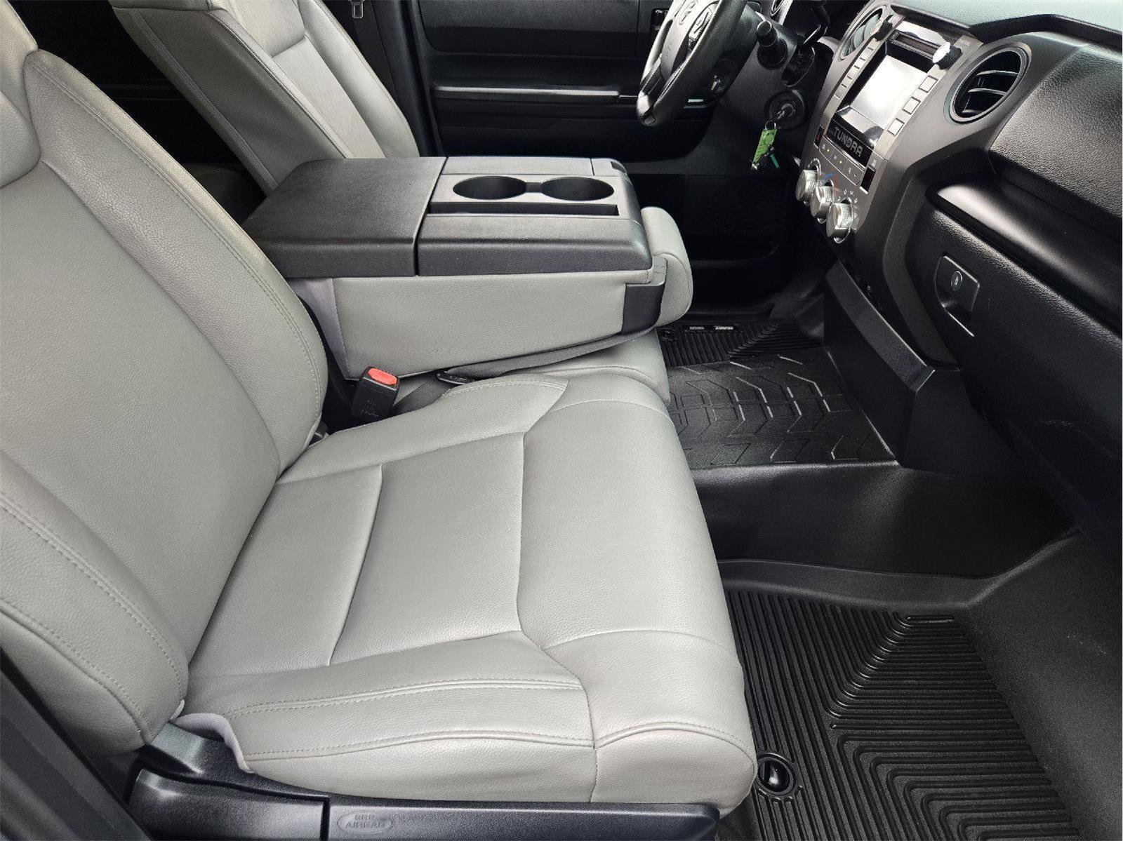 Used 2018 Toyota Tundra SR RWD image 13