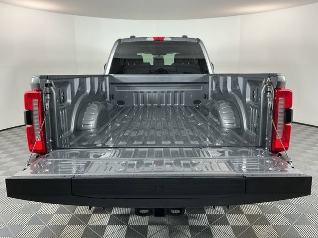 Certified 2025 Ford F350 Lariat w/ FX4 Off-Road Package AWD/4WD image 7