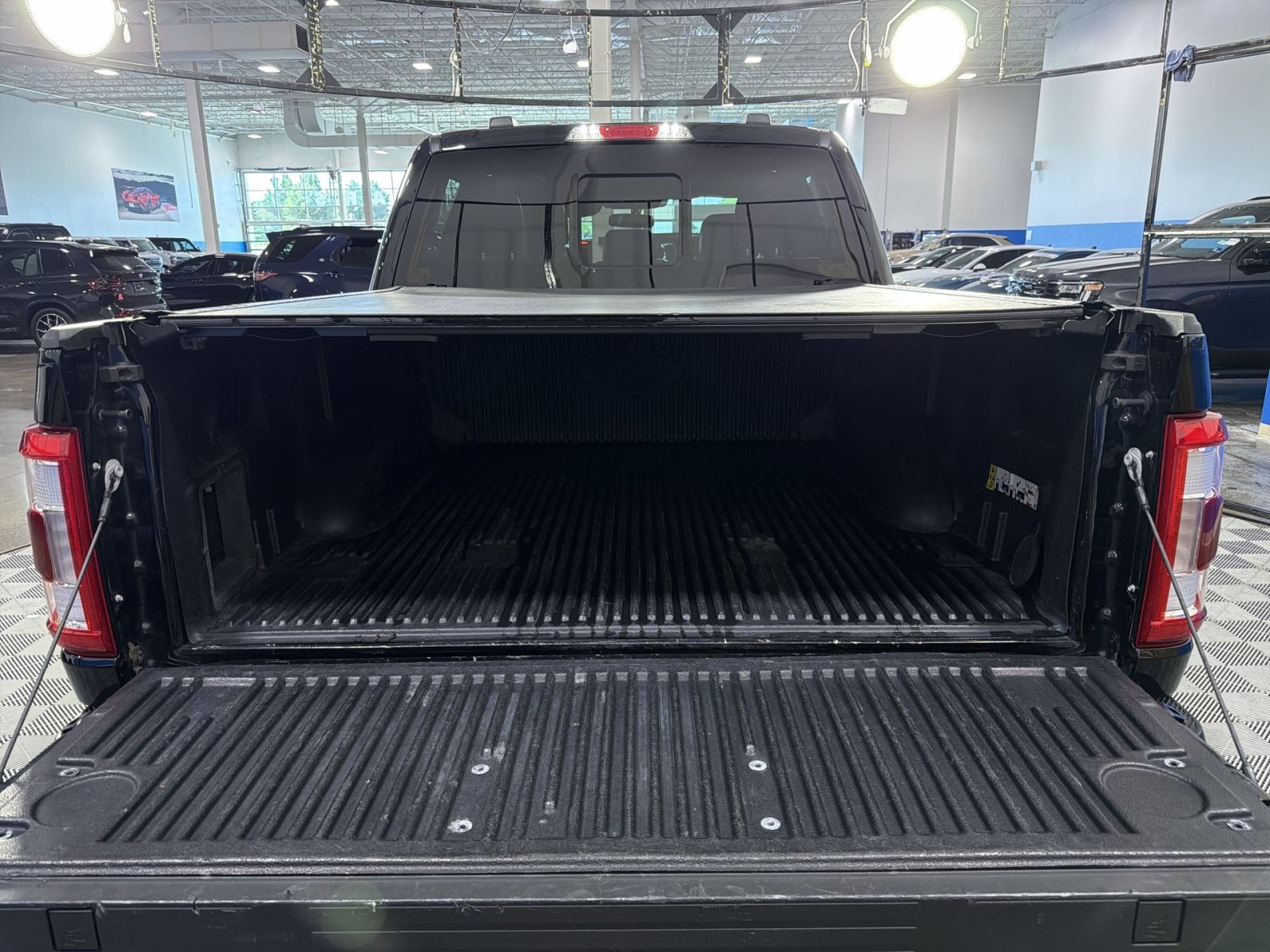 Certified 2023 Ford F150 Lariat w/ Equipment Group 502A High AWD/4WD image 31