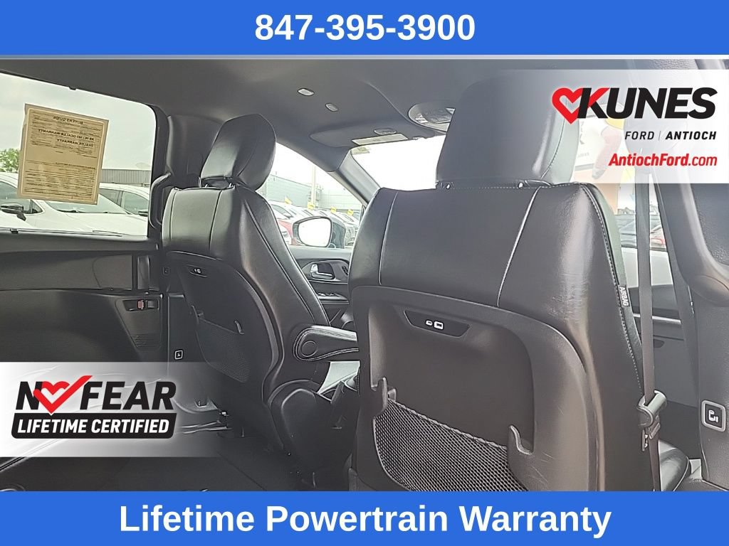 Used 2025 Chrysler Pacifica Select FWD image 40