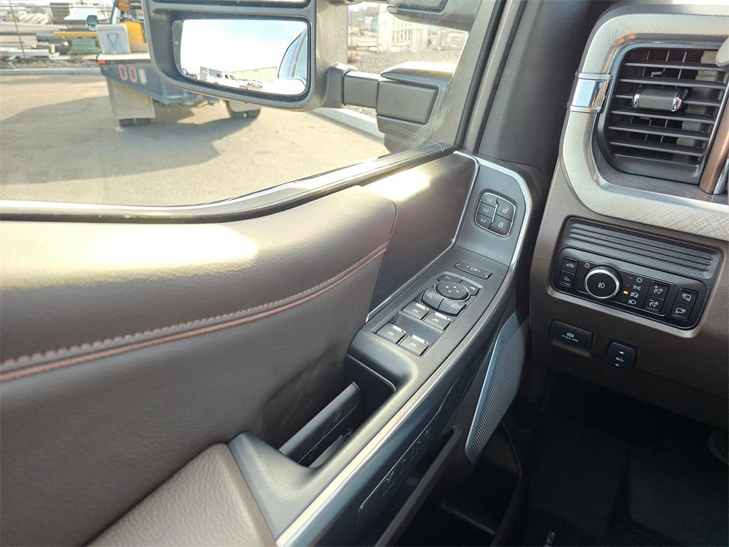 Certified 2026 Ford F450 King Ranch w/ FX4 Off-Road Package image 30