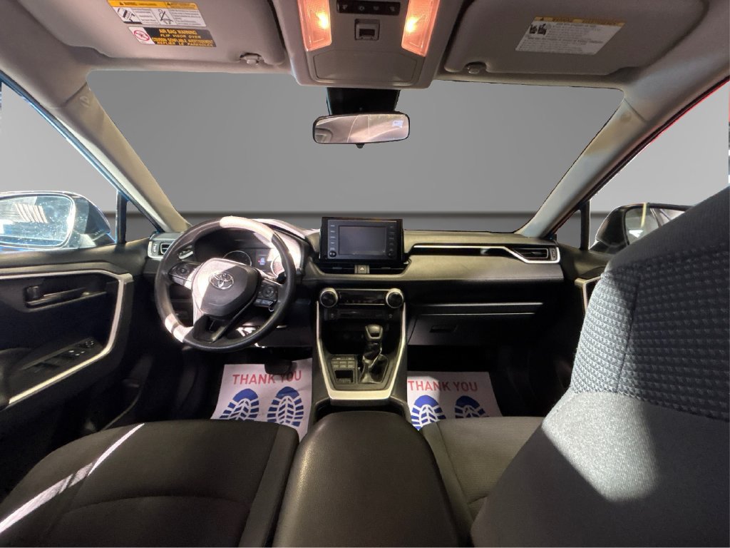 Used 2019 Toyota RAV4 LE AWD/4WD image 31
