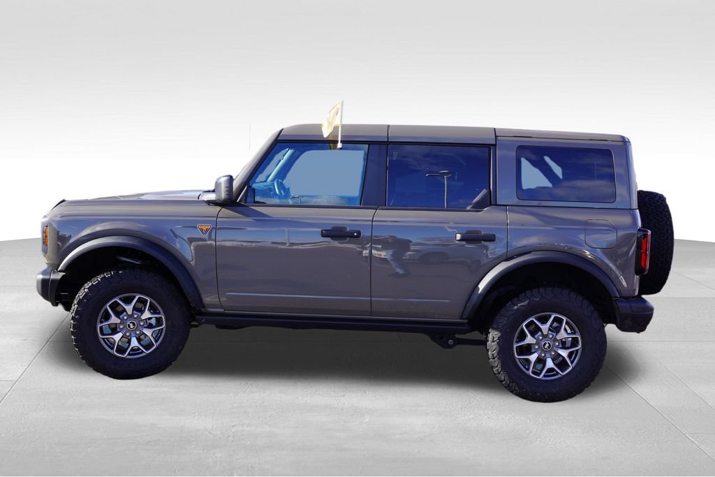 Certified 2025 Ford Bronco Badlands AWD/4WD image 9