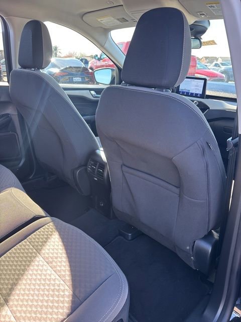 Certified 2021 Ford Escape SE w/ SE Sport Appearance Package image 15