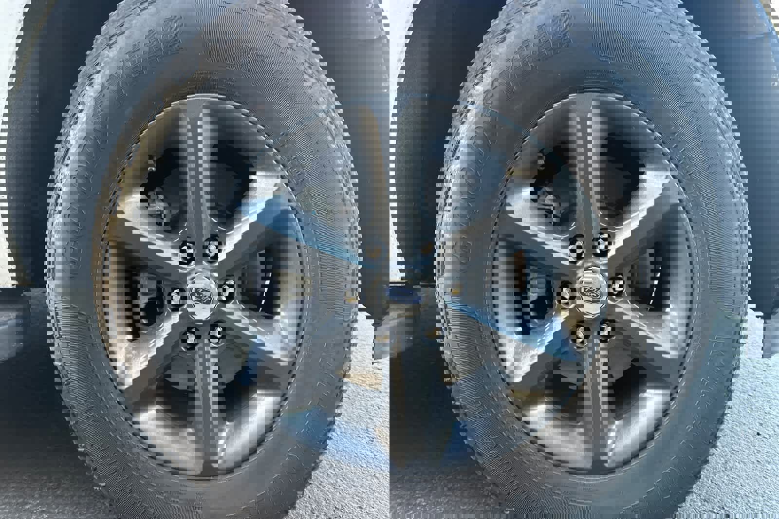 Certified 2021 Ford Expedition XLT image 11