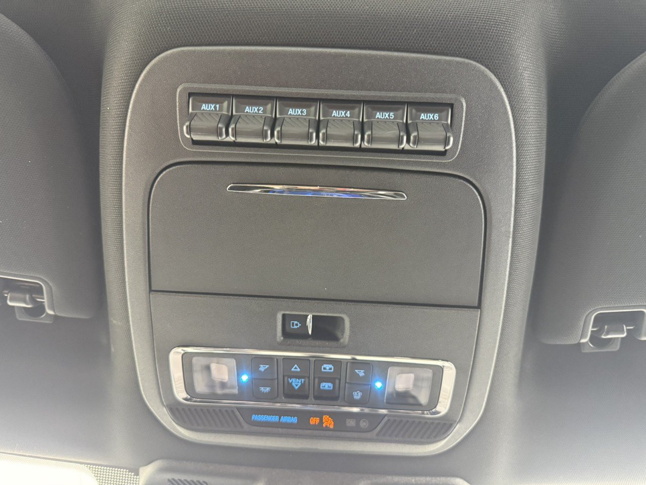 Certified 2025 Ford F250 Platinum AWD/4WD image 23