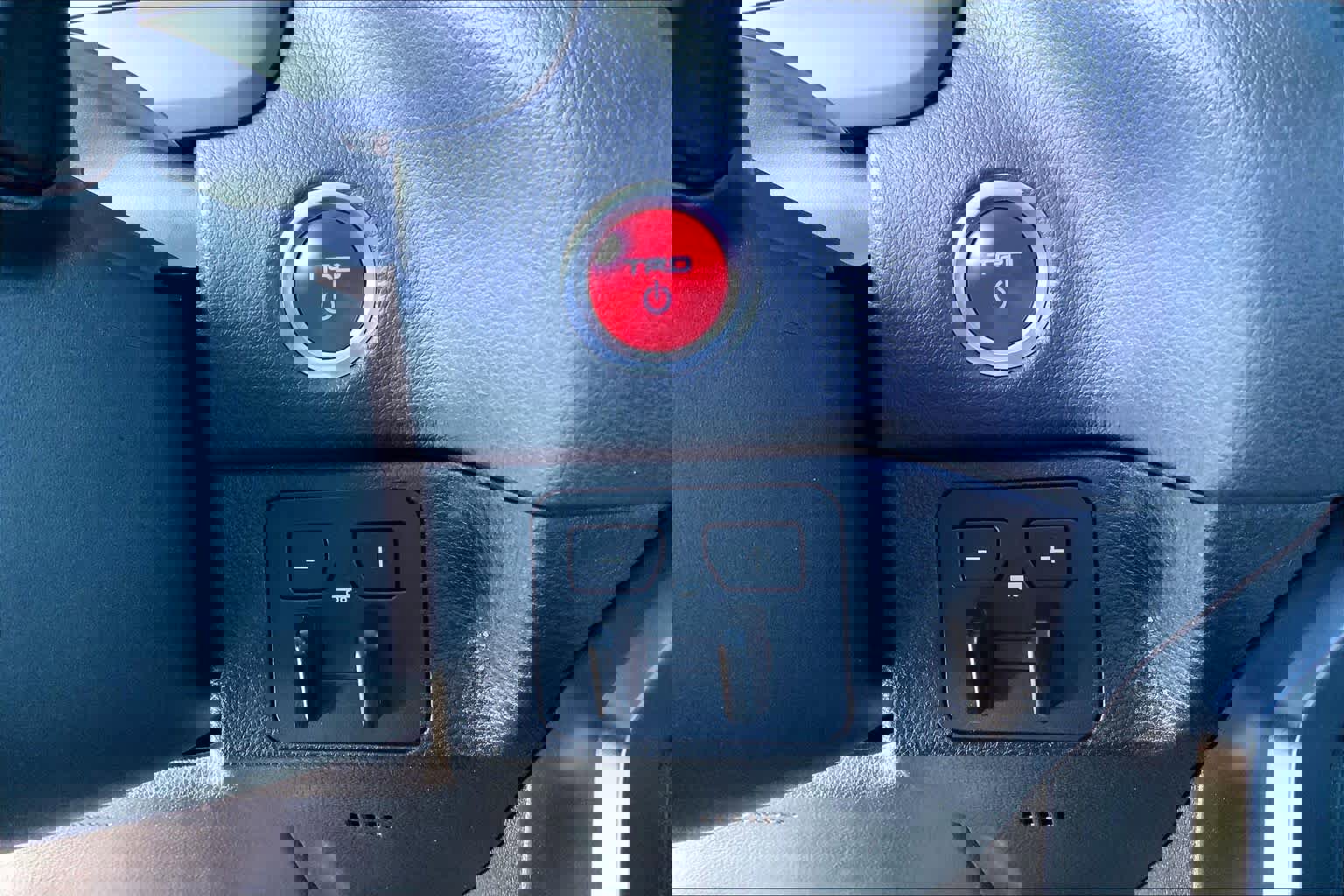 Used 2023 Toyota Sequoia TRD Pro image 33