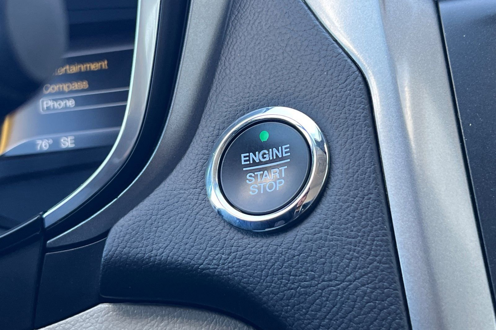 Certified 2020 Ford Fusion SEL FWD image 22