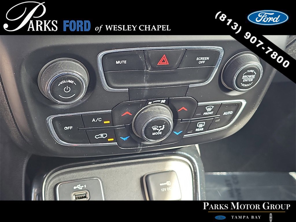 Used 2020 Jeep Compass Limited image 22