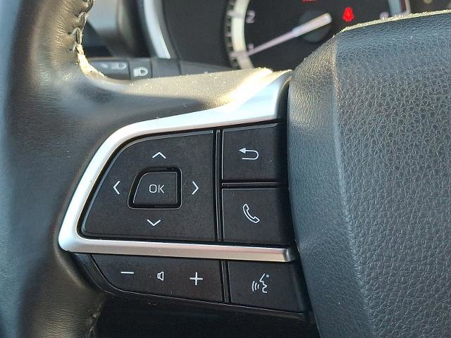 Used 2022 Toyota Highlander XLE AWD/4WD image 22