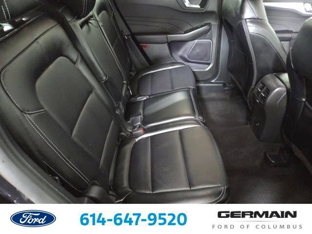 Certified 2024 Ford Escape Platinum AWD/4WD image 23