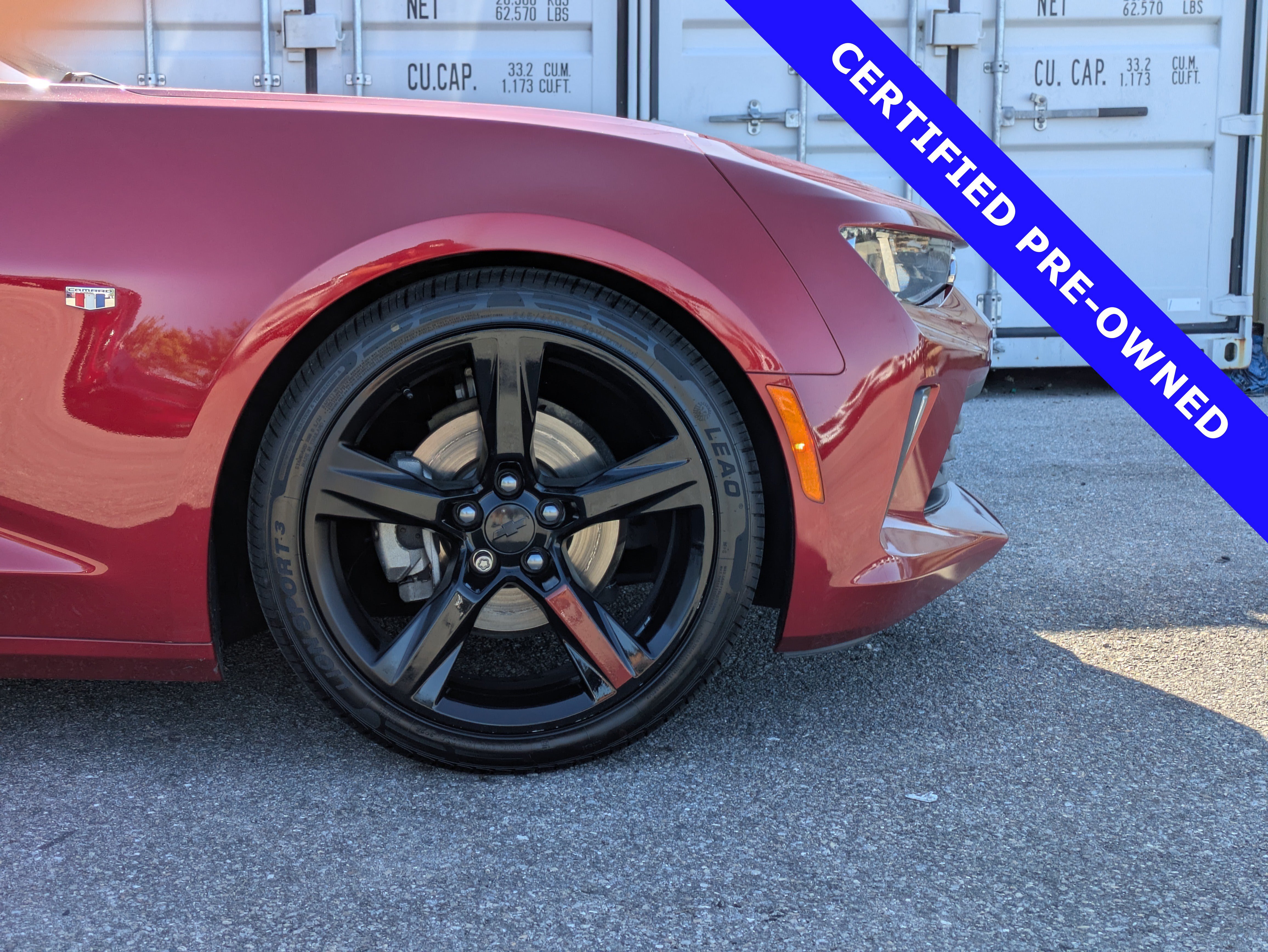 Used 2018 Chevrolet Camaro LT RWD image 11