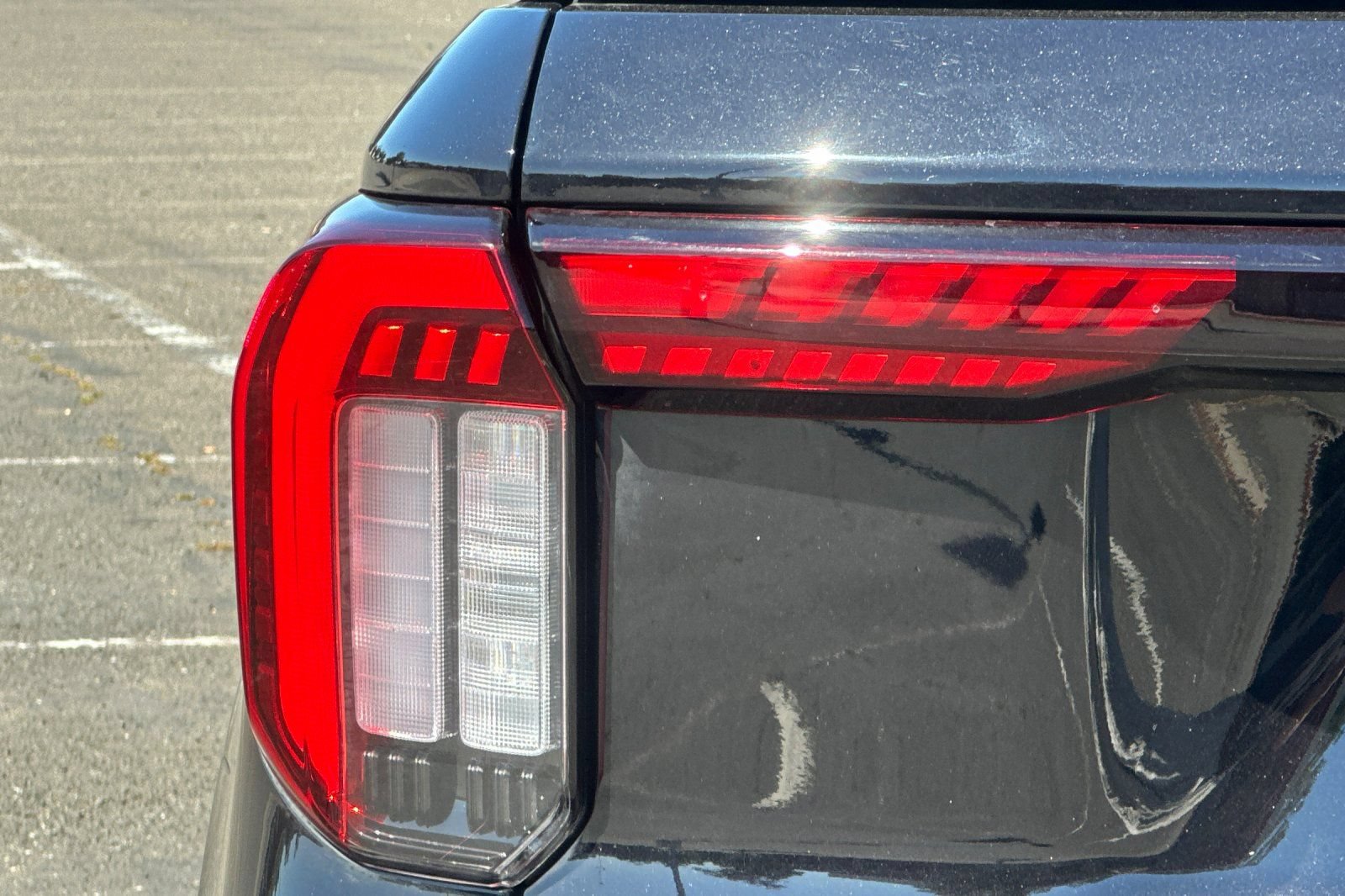Certified 2025 Ford Explorer ST AWD/4WD image 52