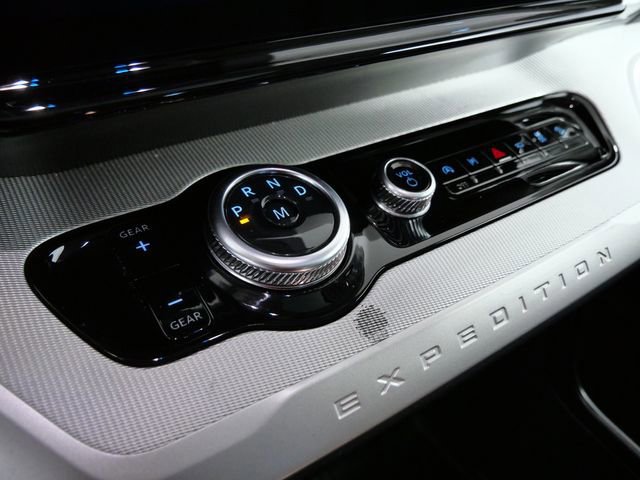 Certified 2025 Ford Expedition Max Active AWD/4WD image 23