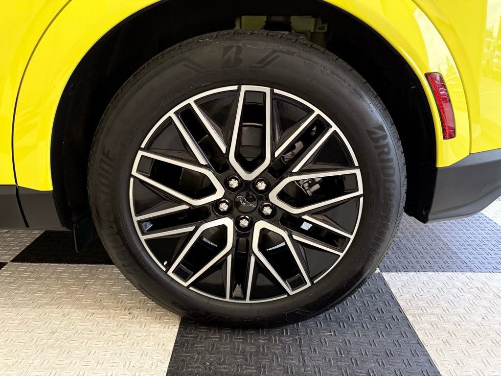 Certified 2025 Ford Mustang Mach-E Premium AWD/4WD image 13