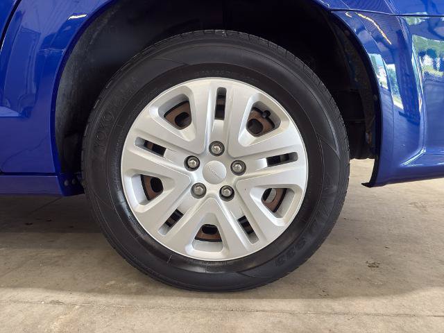 Used 2019 Dodge Grand Caravan SE w/ UConnect Hands-Free Group FWD image 8