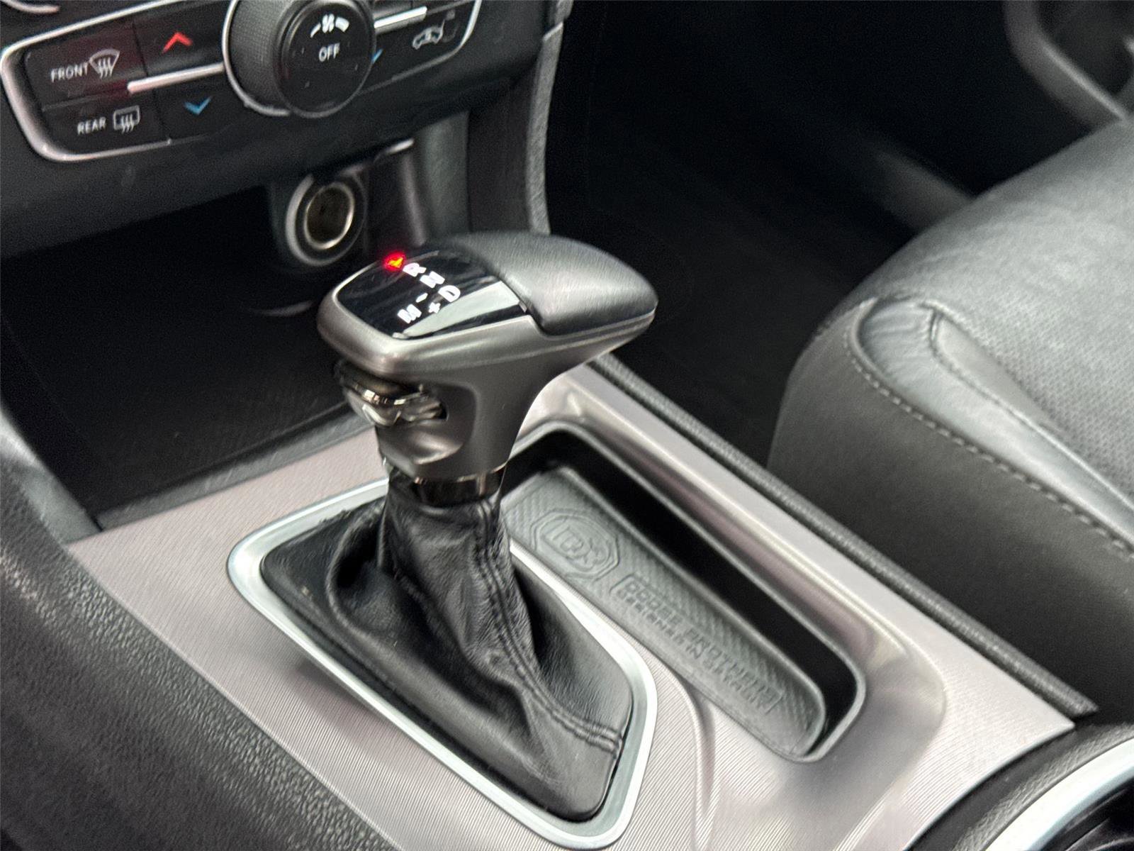 Used 2019 Dodge Charger SXT w/ Leather Interior Group image 28