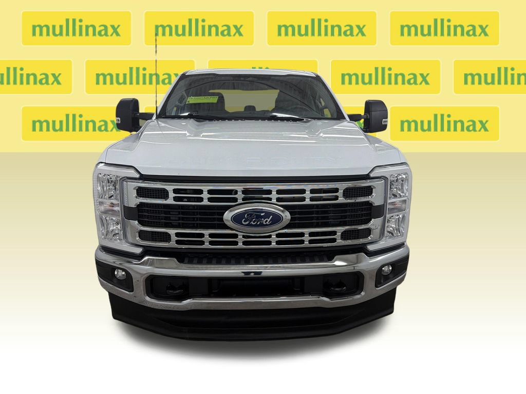Certified 2025 Ford F250 XLT AWD/4WD image 16