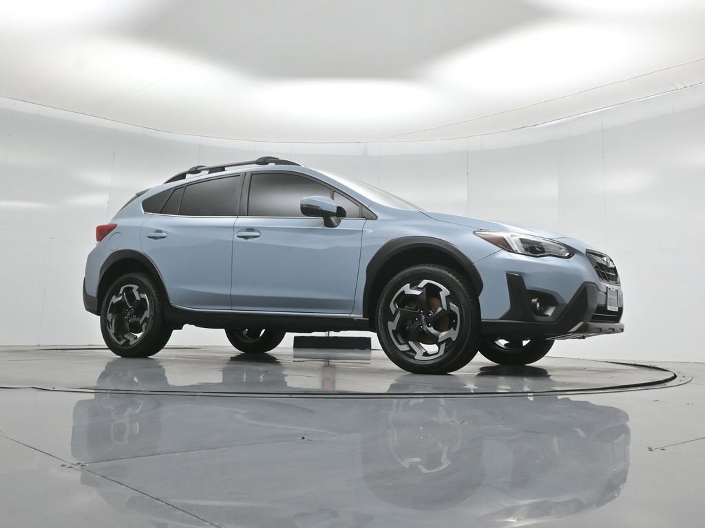 Used 2022 Subaru Crosstrek 2.5i Limited w/ Moonroof Package 2 image 4
