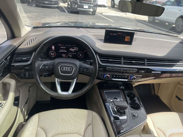Used 2017 Audi Q7 3.0T Prestige AWD/4WD image 13