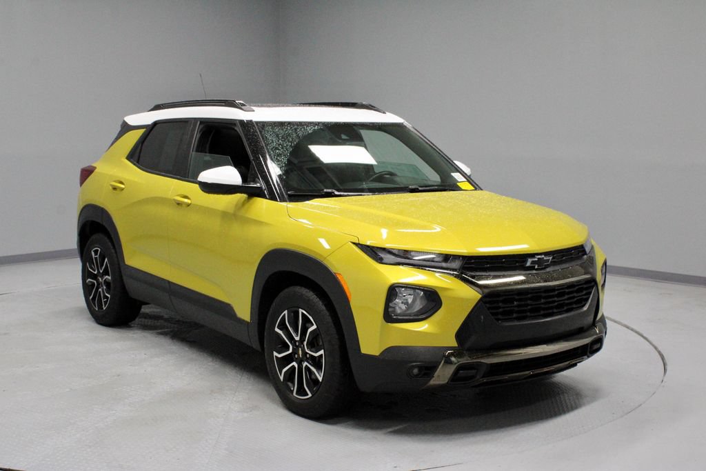 Used 2023 Chevrolet TrailBlazer ACTIV w/ Sun and Liftgate Package