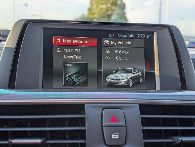 Used 2018 BMW 320i Sedan RWD image 17