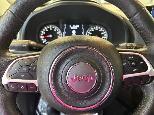 Used 2019 Jeep Renegade Latitude w/ Cold Weather Group image 14