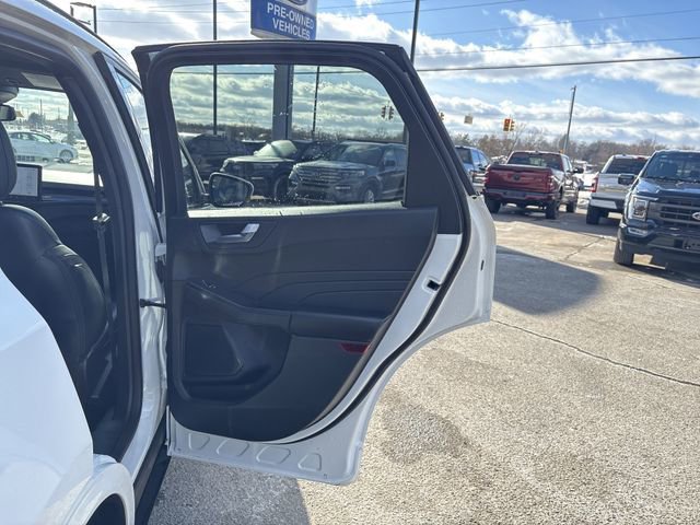 Certified 2023 Ford Escape ST-Line Elite image 25