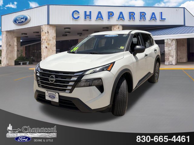 Used 2024 Nissan Rogue S FWD image 2