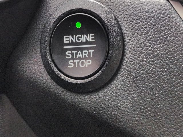 Certified 2022 Ford Escape SE w/ Cold Weather Package AWD/4WD image 35