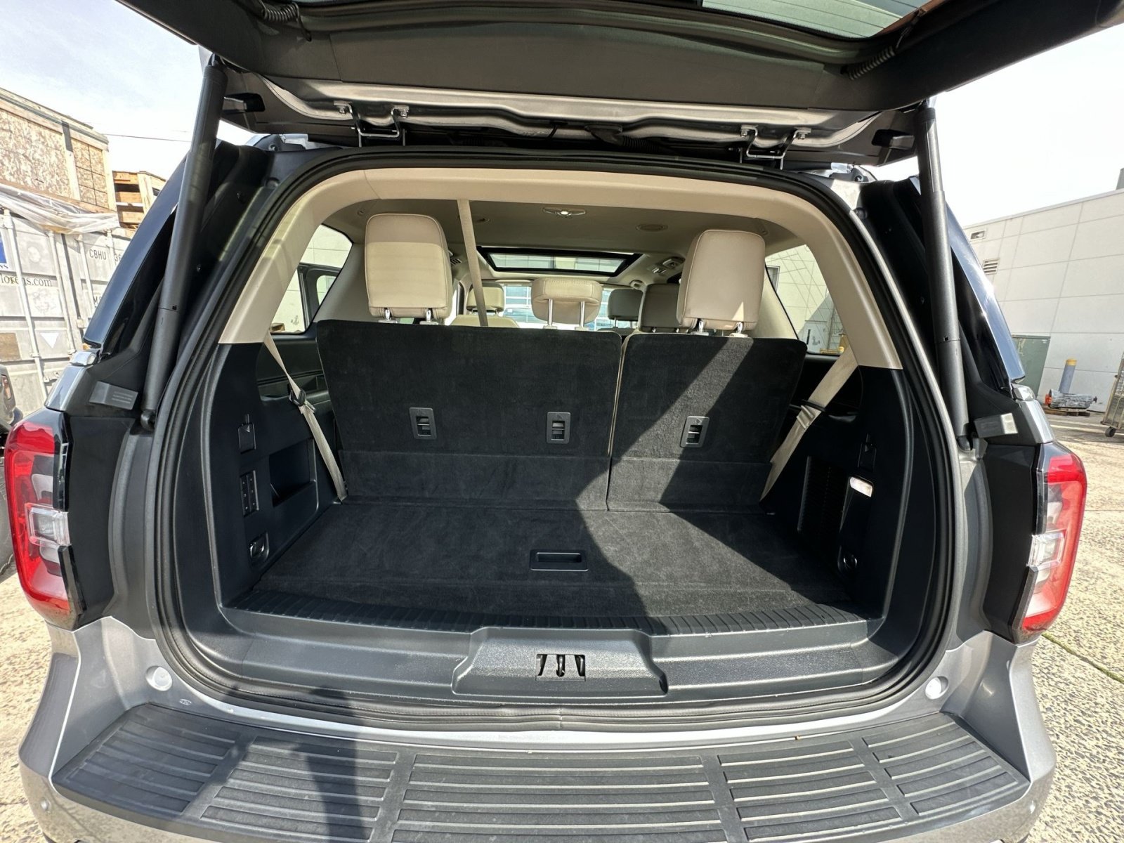 Certified 2024 Ford Expedition Limited AWD/4WD image 35
